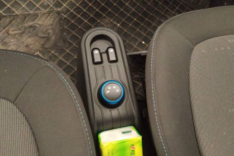 Used Wuling Hongguang MINIEV 2022 Easy Version Lithium Iron Phosphate
