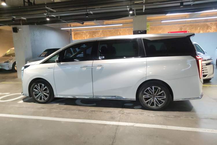 Used GAC Trumpchi M8 2024 Master Series 400T Ultimate Edition