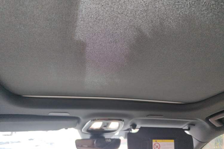 Used Volvo S90 New Energy 2023 T8 Plug-in Hybrid All-Wheel Drive Long-Range Zhiyi Luxury Edition Headliner