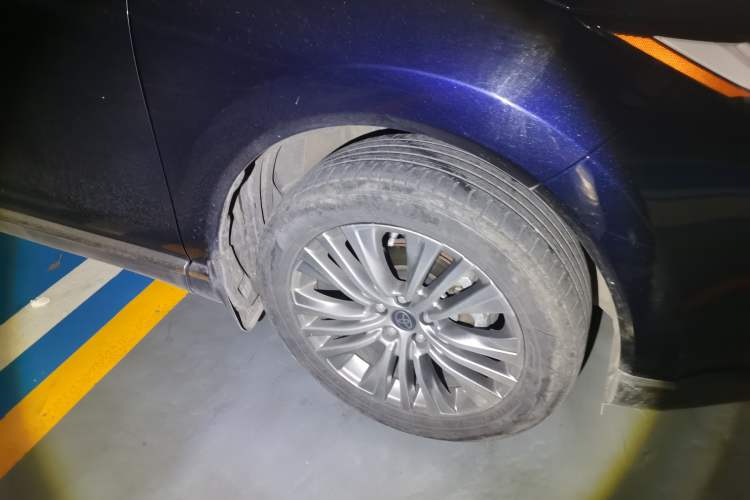 Used Toyota Harrier 2022 2.0L CVT Two-Wheel Drive Deluxe Edition Right Front Wheel Hub