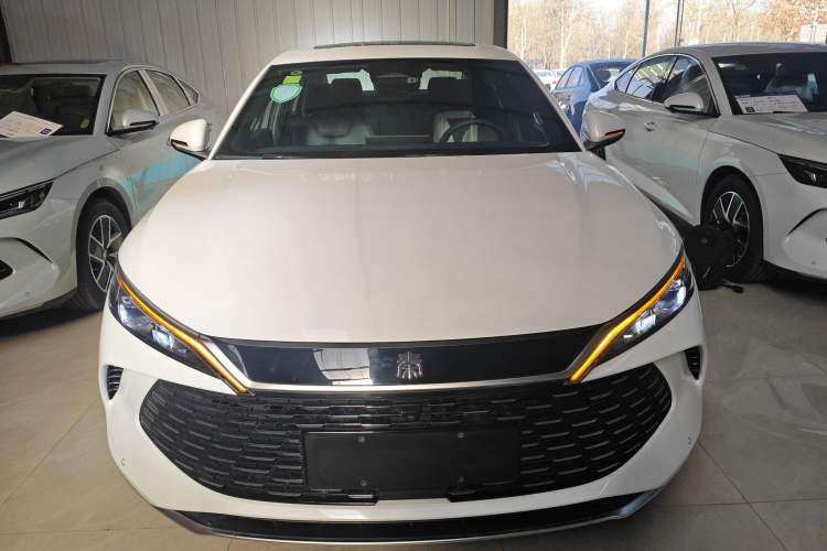 Used BYD Qin L 2024 DM-i 120KM Beyond Model