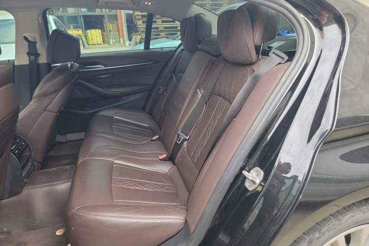 Used BMW 5 Series New Energy 2020 Mileage Upgrade Version 530Le Pioneer Edition