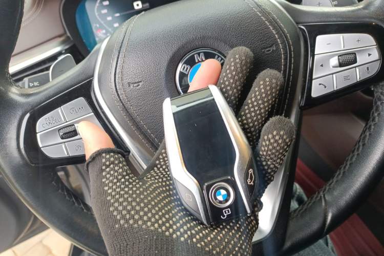 Used BMW 5 Series 2020 530Li Luxury Edition Premium Package Vehicle Key