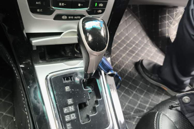 Used BYD Surui 2014 1.5TID Automatic Flagship Model