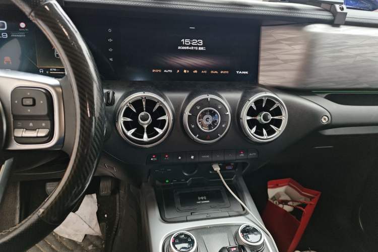 Used Tank 300 2023 Off-Road Edition 2.0T Conqueror Audio And AC Panel