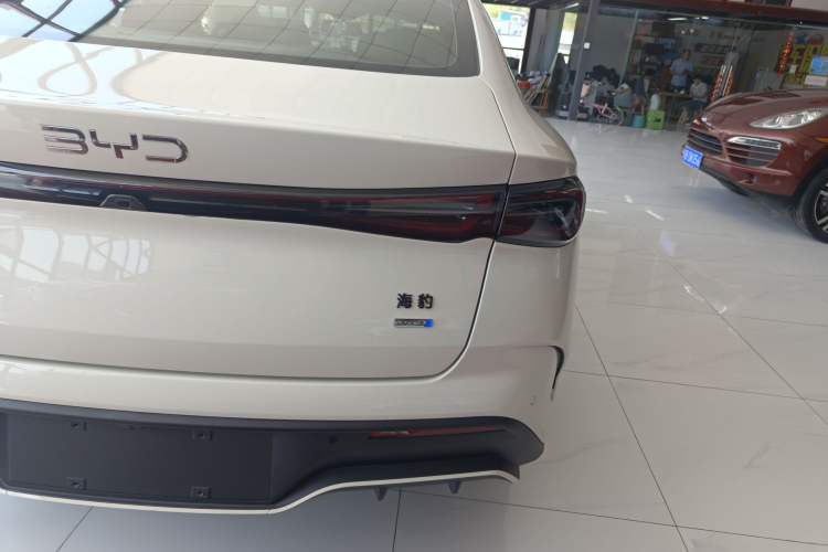 Used BYD Seal 06 New Energy 2024 DM-i 80KM Luxury Model