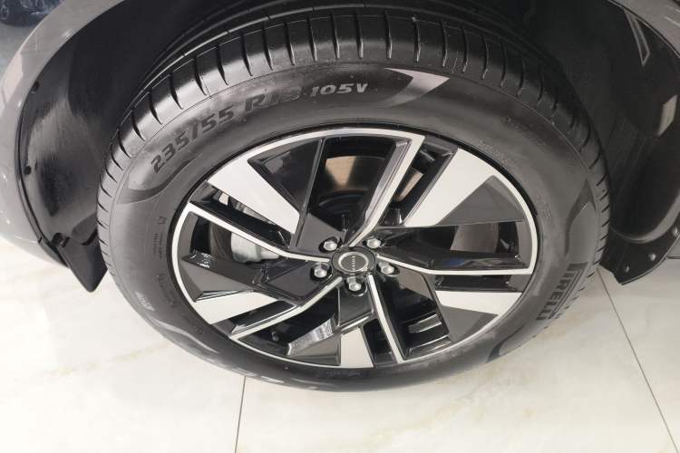 Used Volvo XC60 2026 B5 4x4 Smart Luxury Edition