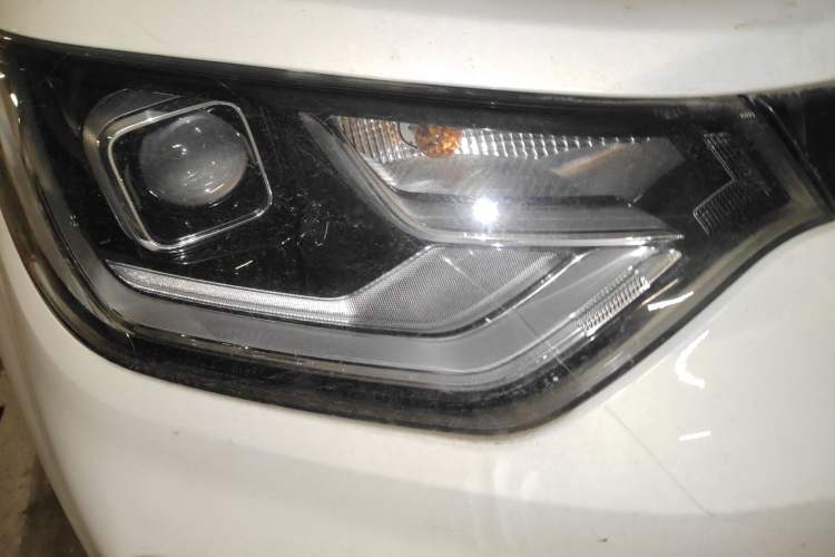 Used SOL E10X 2022 Flower Fairy Style Baby's Breath
