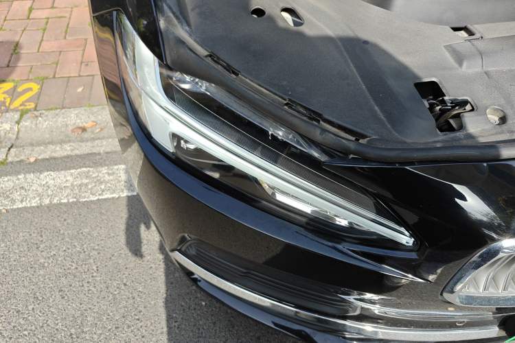 Used Volvo S90 New Energy 2021 T8 eDrive Hybrid Zhiyi Luxury Edition
