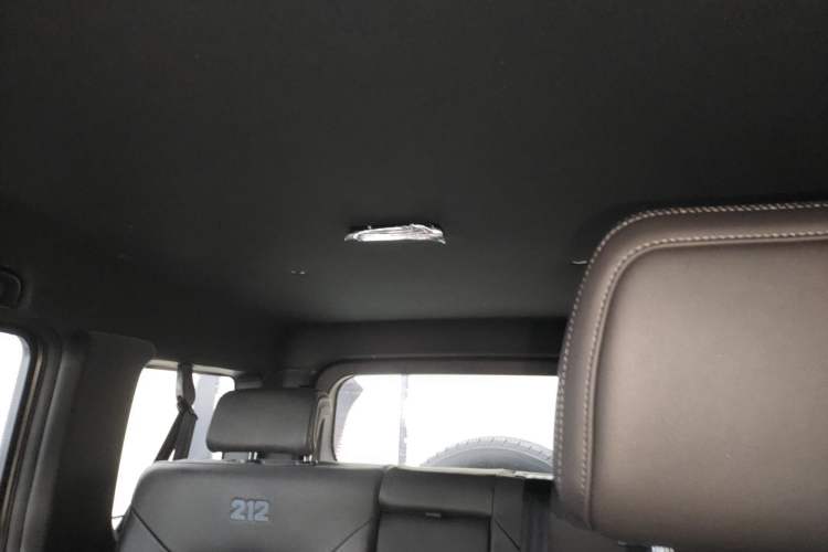 Used 212 T01 2024 2.0T Mechanic
