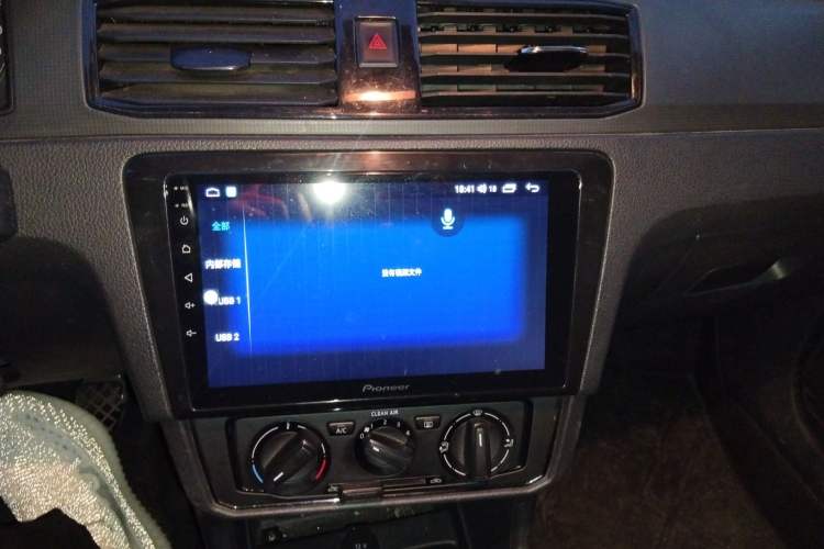 Used Volkswagen Santana 2021 1.5L Manual Fashion Edition Audio And AC Panel