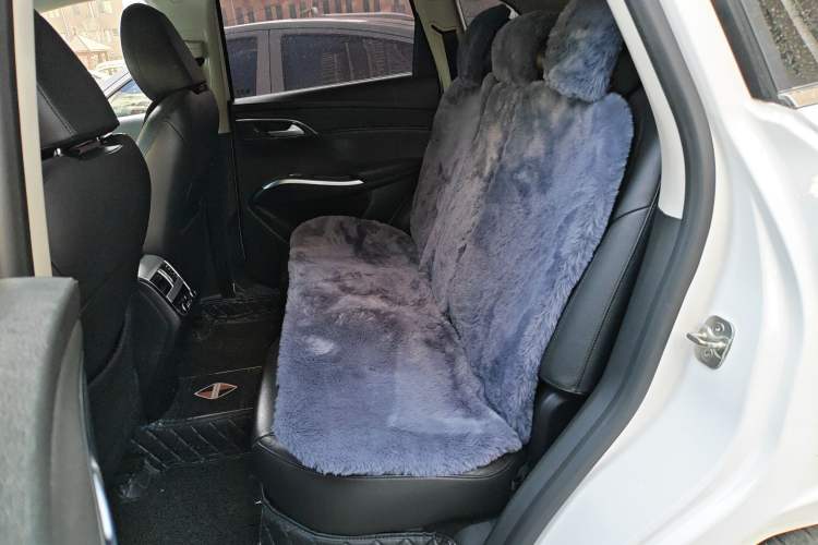 Used BORGWARD BX7 2016 28T Two-Wheel Drive Luxury Version 5 Seats
