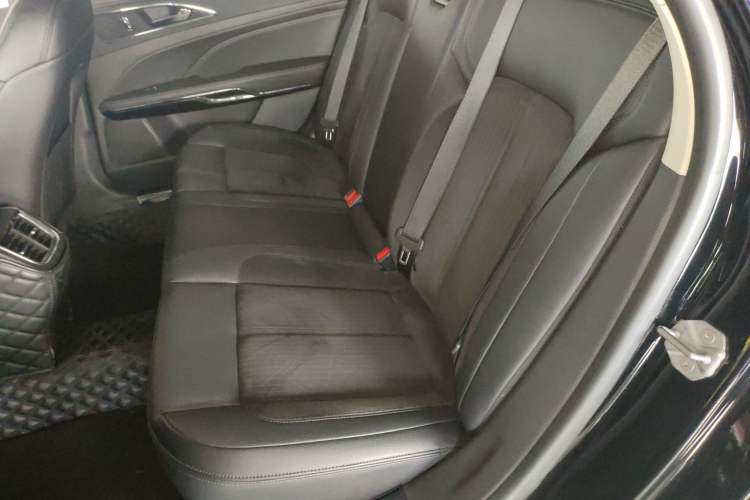 Used Ford Taurus 2019 EcoBoost 245 Comfort Edition
