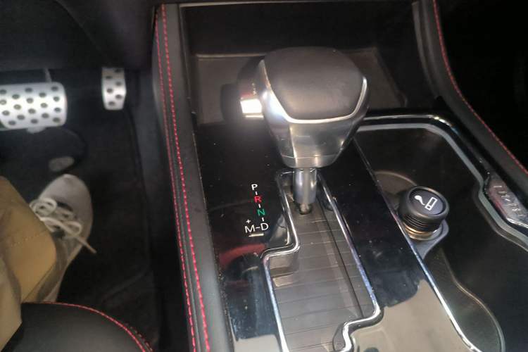 Used BAIC Off-Road BJ40 2019 PLUS 2.3T Automatic Four-Wheel Drive Flagship Edition China VI Emission Standard