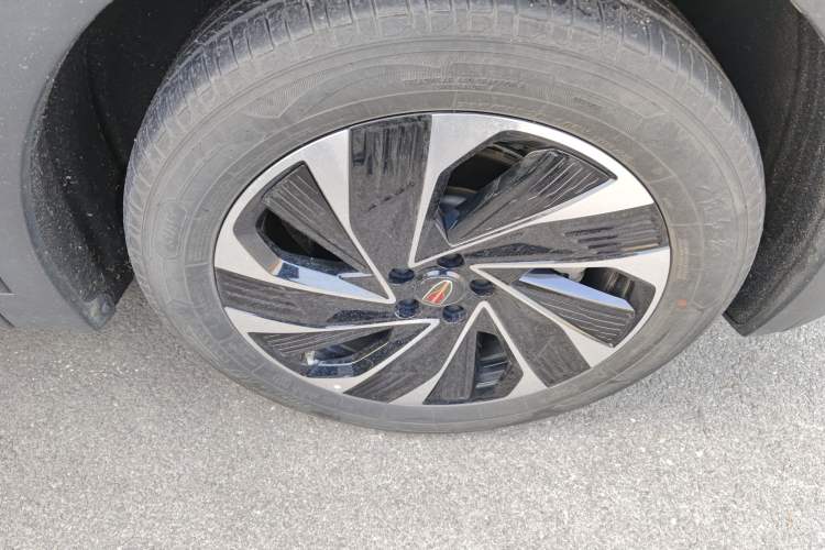 Used Hongqi HS7 PHEV 2024 2.0T PHEV Four-Wheel Drive Flagship Edition 6 Seats
