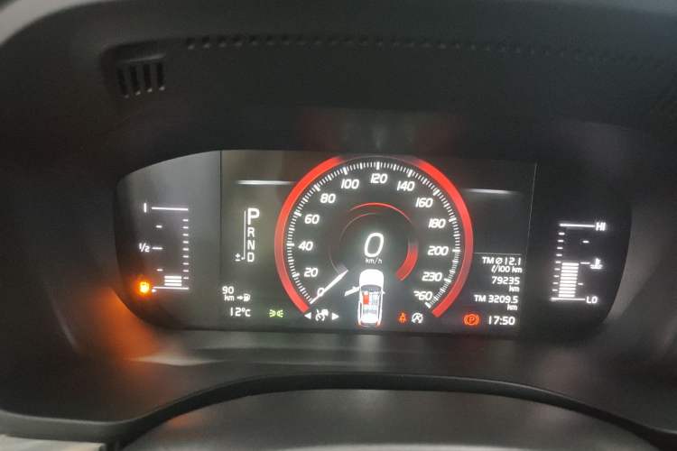 Used Volvo XC60 2018 T5 4x4 Zhiyi Edition
