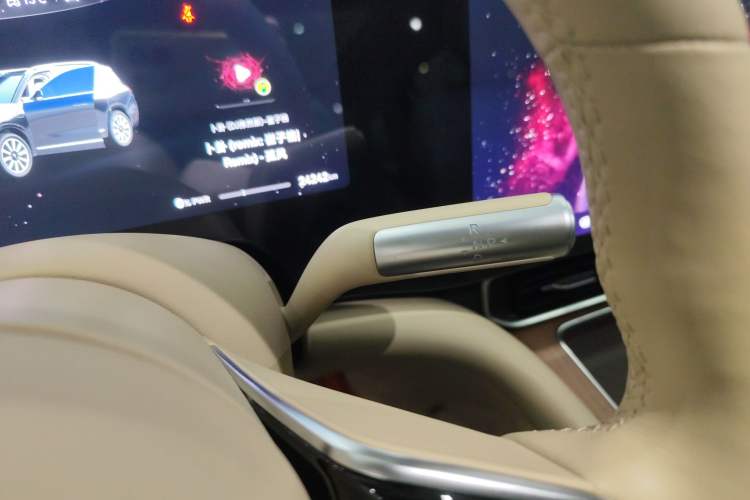 Used Hima AITO M9 2024 Range-Extended Max Edition 42 kWh 6-Seater Version