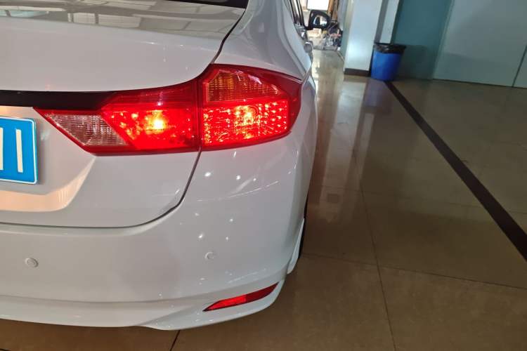 Used Honda City 2015 1.5L CVT Comfort Version Right Rear Taillight