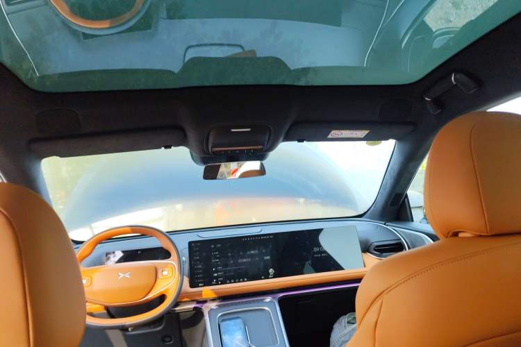 Used XPeng G9 2025 625 Long-Range Max Headliner