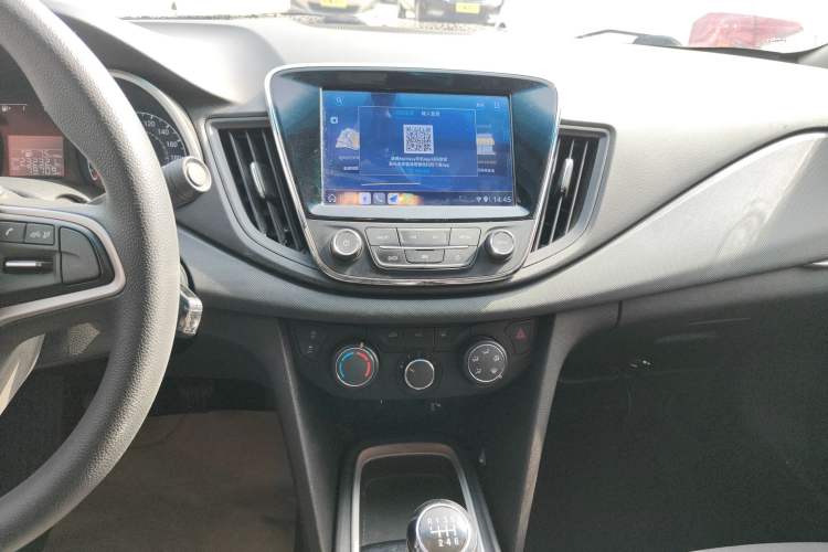 Used Chevrolet Monza 2019 320T Manual Xinxin Edition China VI
