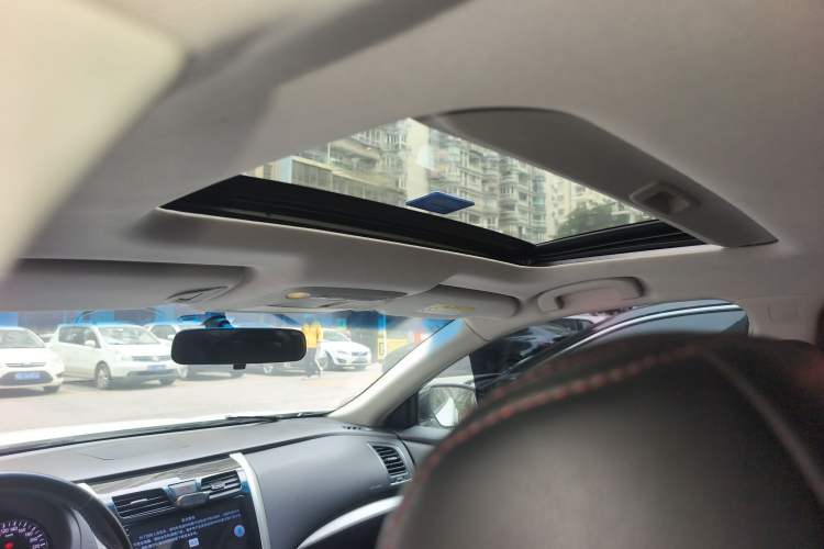 Used Nissan Teana 2016 Revised Version 2.0L XL Comfort Edition Headliner