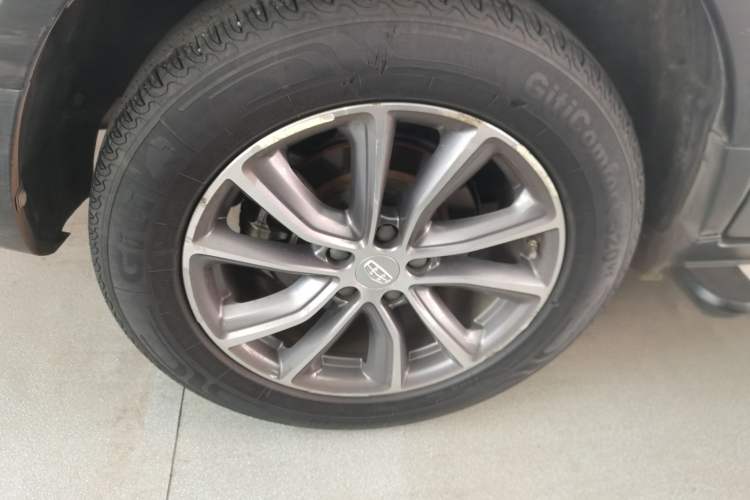 Used Geely Auto Emgrand X7 Sport 2020 1.8TD DCT Two-Wheel Drive Smart Connect 4G-Enabled Version