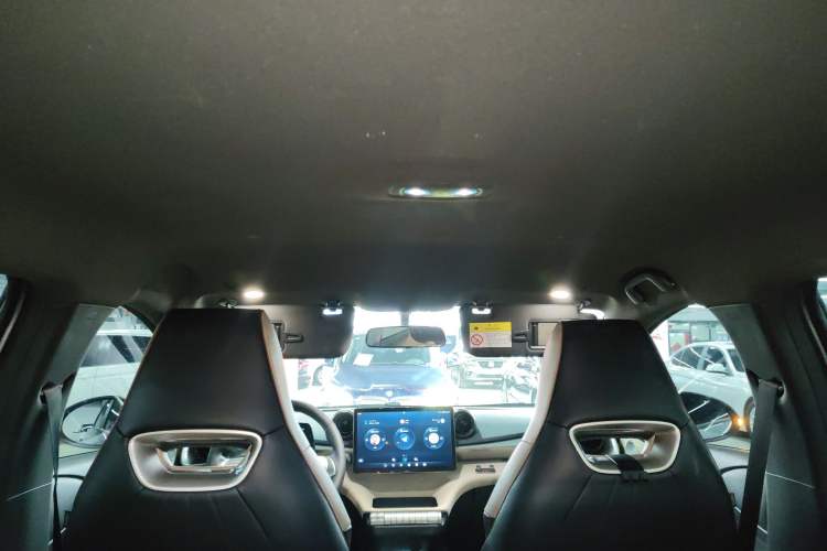 Used BYD Dolphin 2023 420 km Free Version
