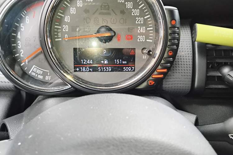 Used MINI 2015 1.5T COOPER Fun Five-Door Edition

