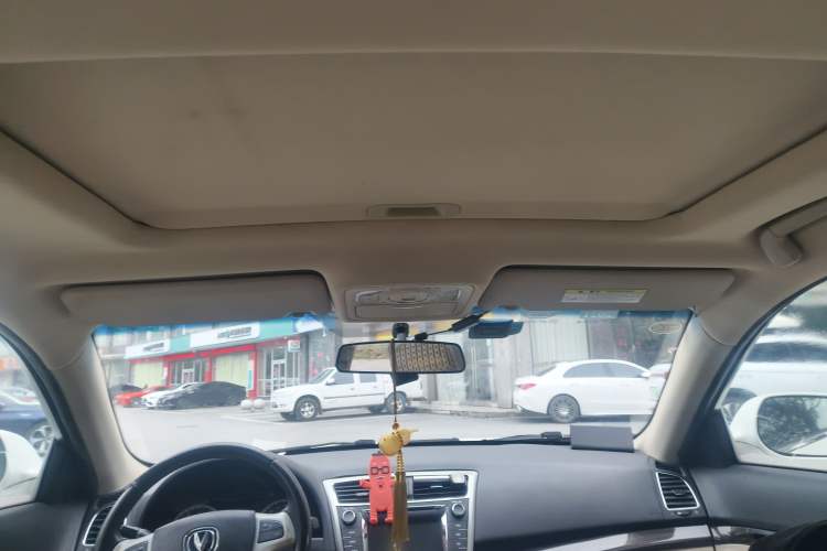 Used CHANGAN Raeton 2014 1.8T Automatic Elite Anniversary Edition China V Standard