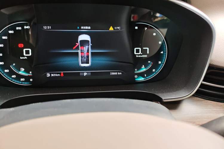 Used Roewe iMAX8 2023 400TGI Comfort Edition
