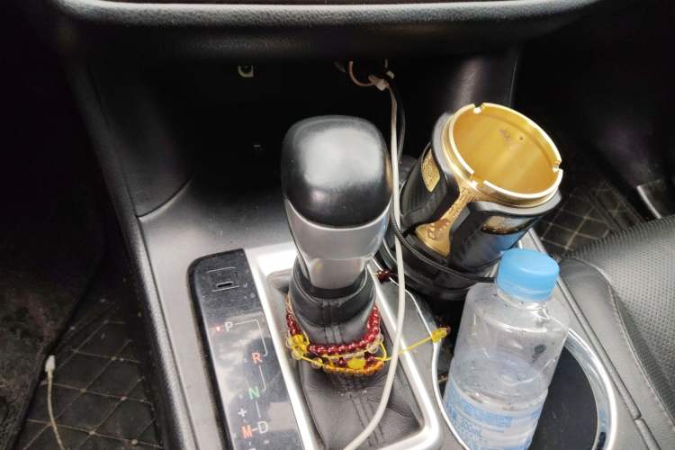 Used Toyota Highlander 2015 2.0T Four-Wheel Drive Luxury Navigation Version with 7 Seats
