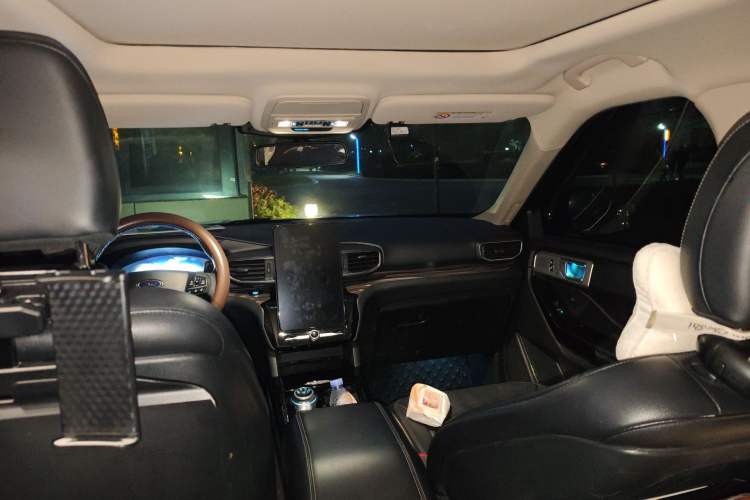 Used Ford Explorer 2020 EcoBoost 285 4x4 Titanium Edition 7-Seater
