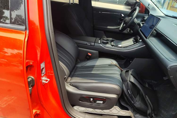 Used AION V 2024 Aion Tyrannosaurus 750 Smart Flagship Edition
