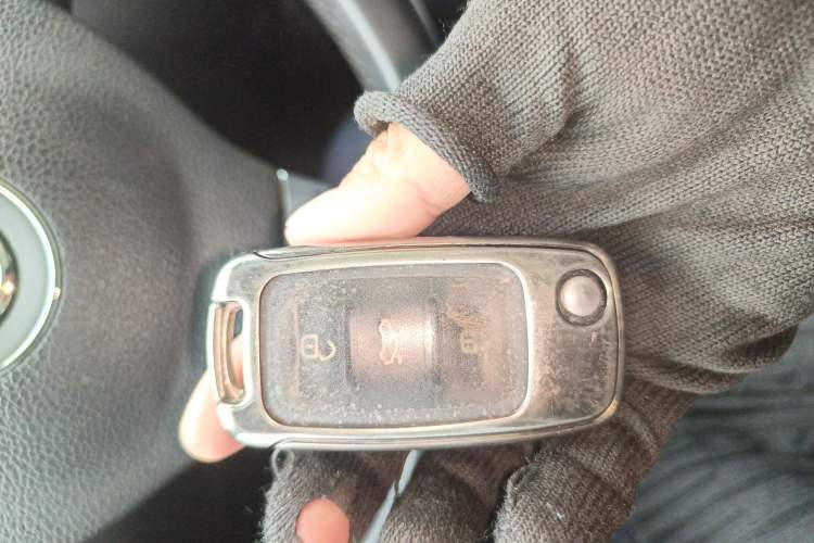 Used Volkswagen Tiguan 2015 1.8TSI Automatic Two-Wheel Drive Luxury Model Vehicle Key