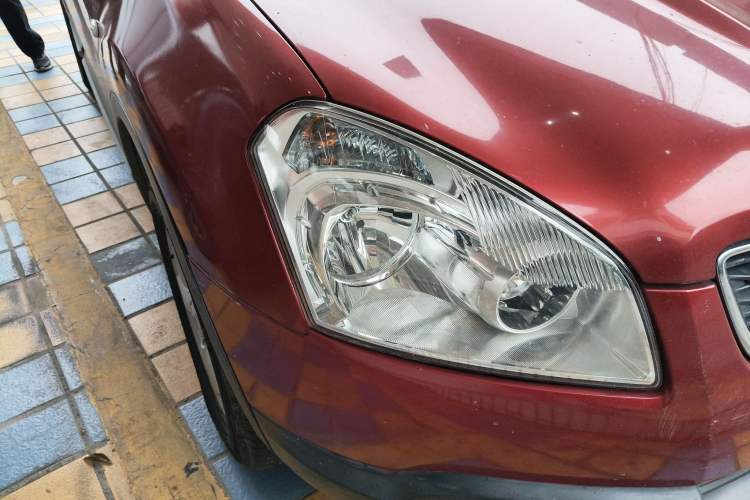 Used Nissan Qashqai 2012 2.0 XL Fire CVT 2WD Right Front Headlight