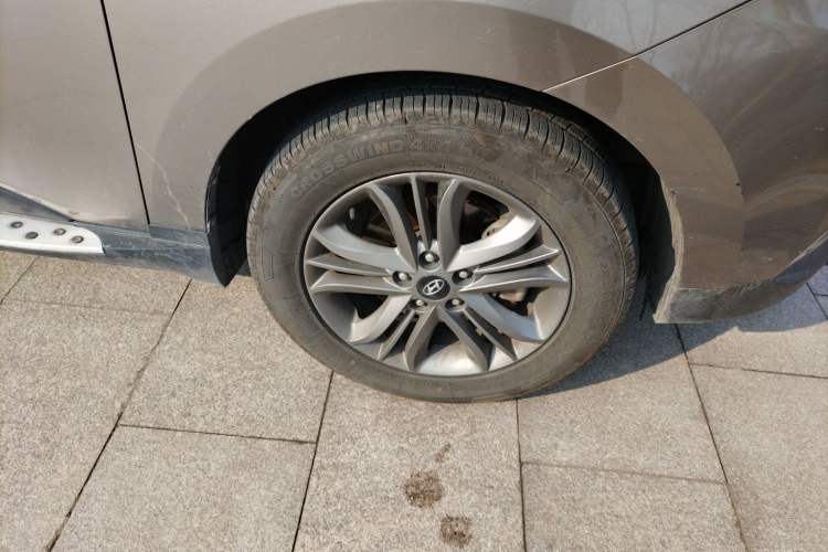 Used Hyundai ix35 2013 2.0L Automatic Two-Wheel Drive Smart GLS China IV Standard
