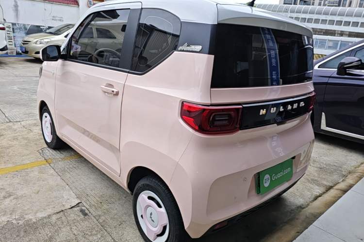 Used Wuling Hongguang MINIEV 2022 Macaron Premium Model – Lithium Iron Phosphate
