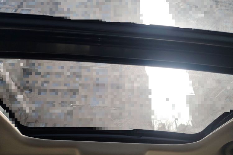 Used Suzuki S-Cross 2014 1.6L CVT Two-Wheel Drive Elite Version
