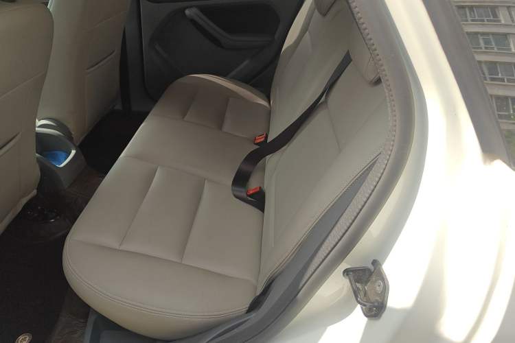 Used Ford Focus 2013 Hatchback Classic 1.8L Manual Base Model Left Rear Seat