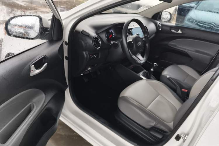 Used Kia Pegas 2017 1.4L Manual Value Edition