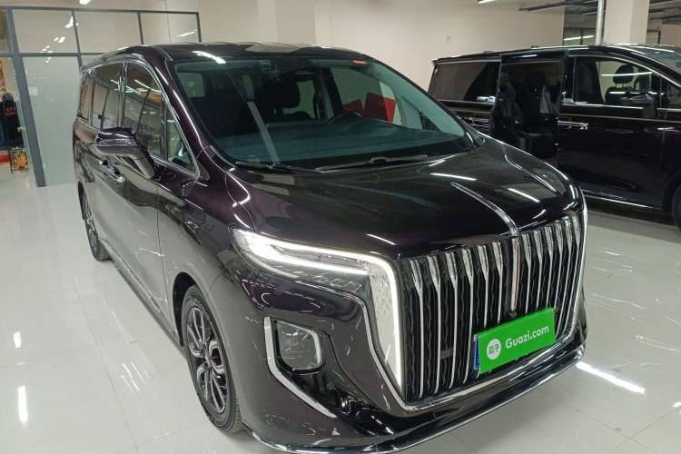 Used Hongqi HQ9 2023 2.0T Smart Connect Flagship Edition Front Right 45 Deg