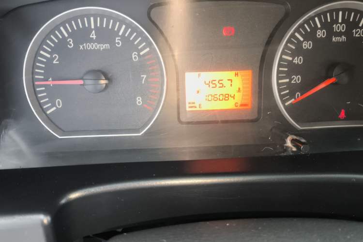 Used FORTHING Lingzhi 2017 M3L 1.6L 7-Seater Comfort Model
