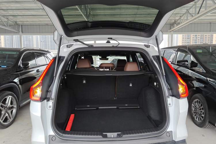 Used Honda CR-V New Energy 2023 2.0L ePHEV Flagship Edition Trunk