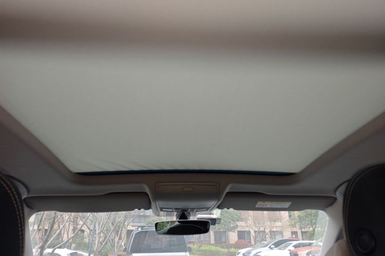 Used Volkswagen Tiguan L 2018 330TSI Automatic Two-Wheel Drive Luxury Edition