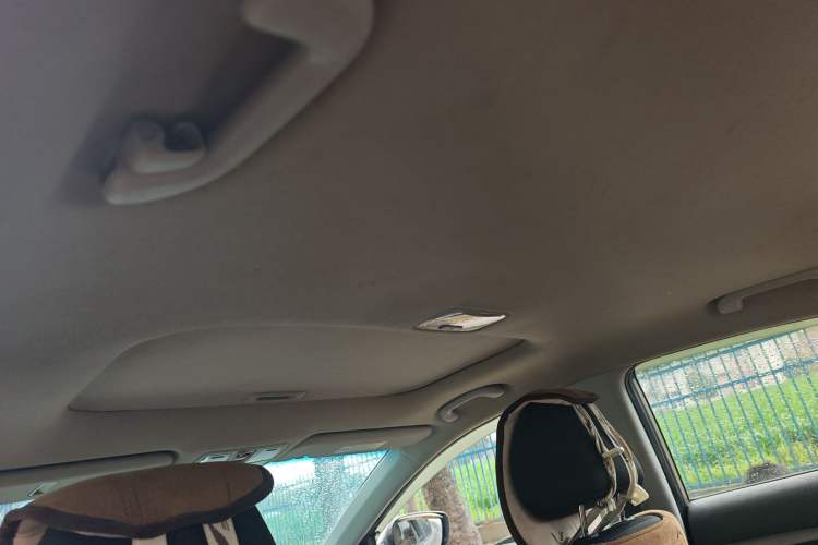 Used Hyundai Elantra (5th Generation / Langdong) 2012 1.6L Manual Leading Model