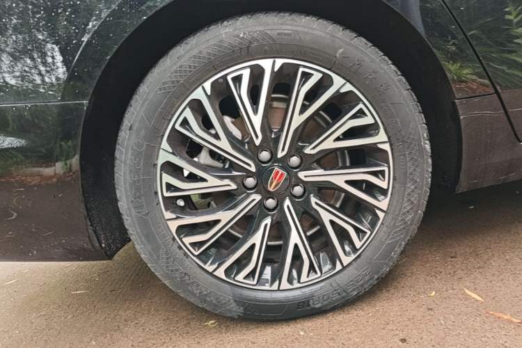 Used Hongqi H5 2024 2.0T Automatic Smart Connect Flagship Edition