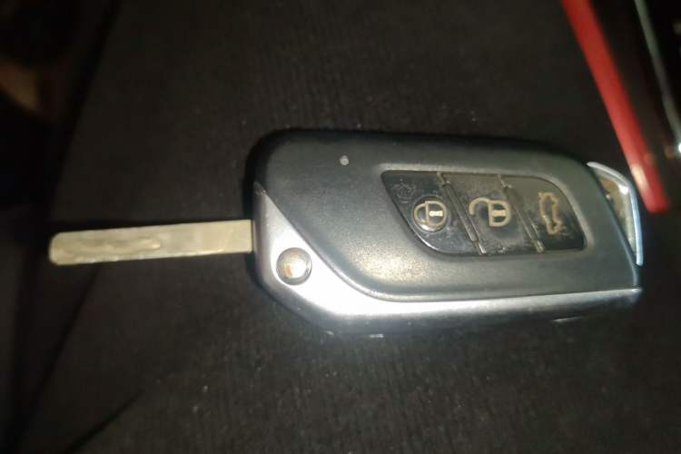 Used BAIC Senova X25 2015 1.5L automatic luxury version
