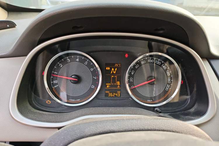 Used Chevrolet Sail 2015 Sail 3 1.3L AMT Ideal Edition Instrument Cluster