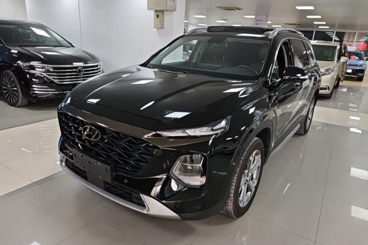 Used Hyundai Santa Fe 2023 Traveler 380T GDi Automatic All-Wheel Drive GLX HTRAC Elite Edition