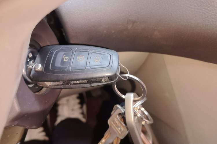 Used Ford Focus 2012 Sedan 1.6L Manual Comfort Model